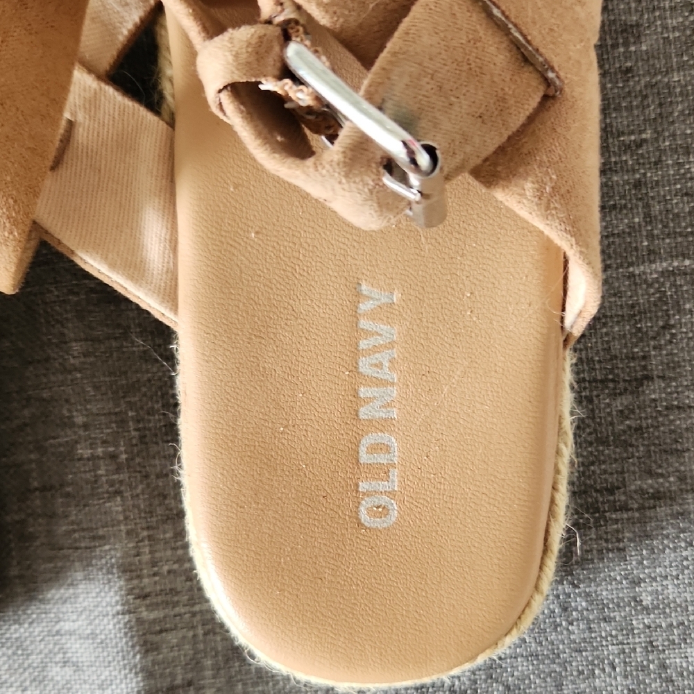 Old Navy Tan Sandals with Adjustable Straps - Picture 2 of 8